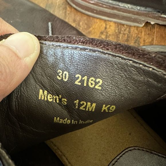 TRASK Brady Lace Up Chukka Boots in Espresso Leather